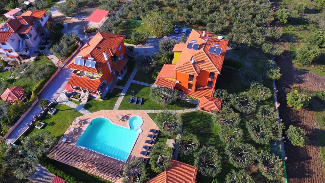 Sunday Resort Yerakini Eksteriør billede